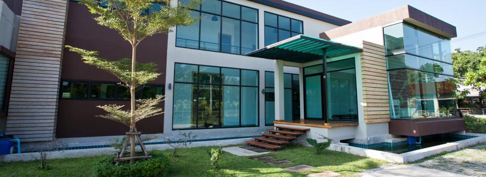 slide company profile