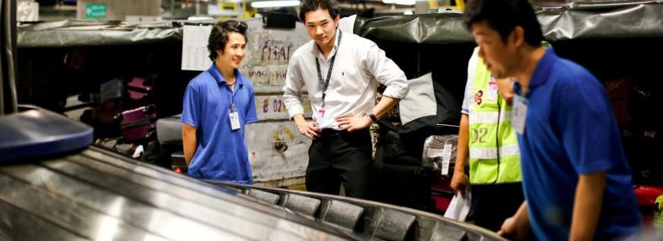 slide company profile