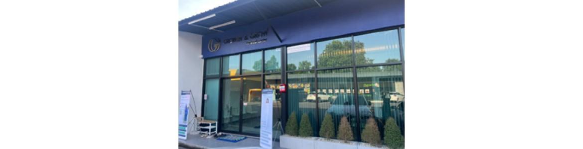 slide company profile