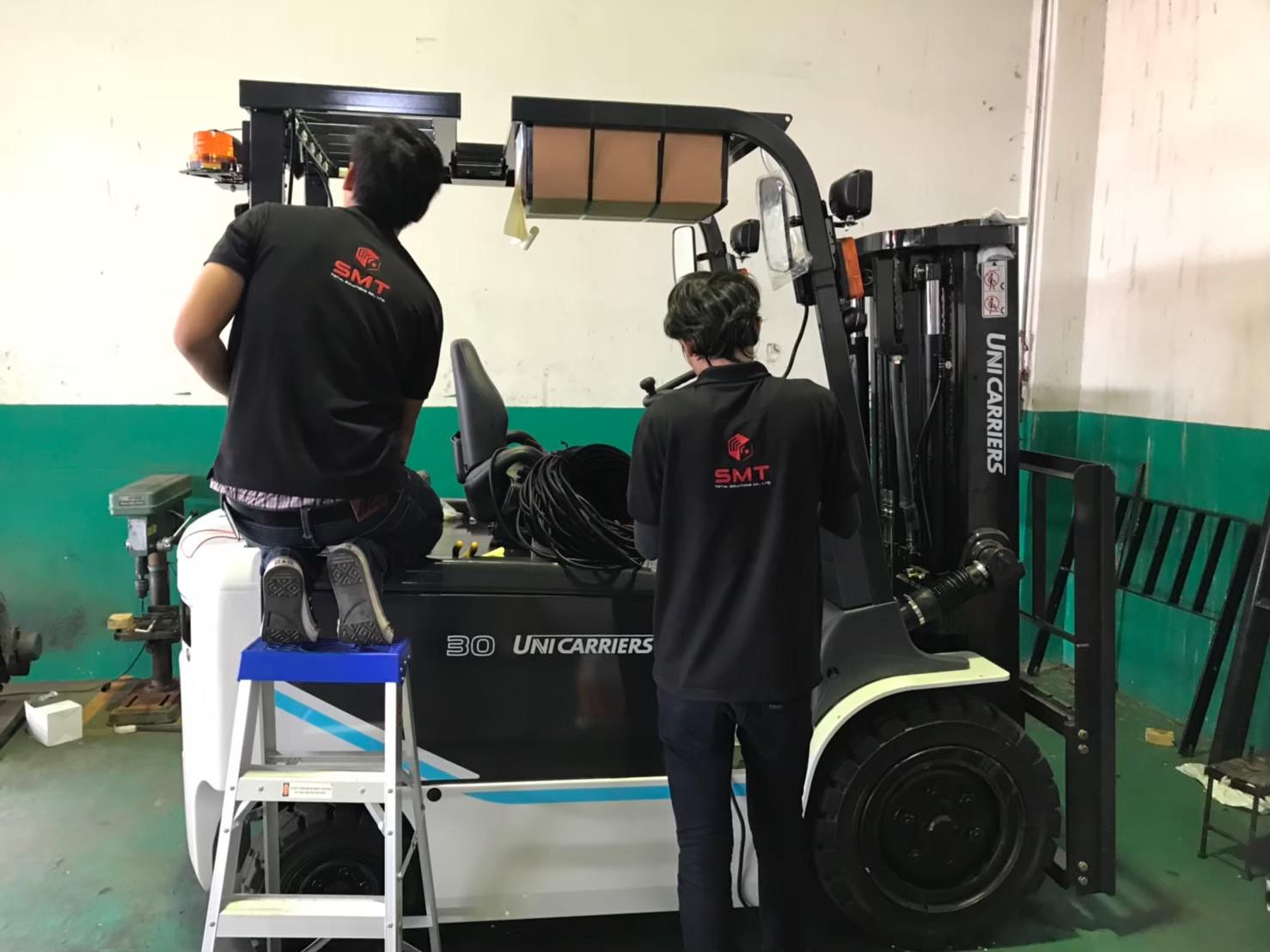 slide company profile