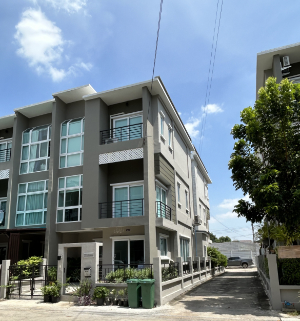 บริษัท พราวด์ บิสสิเนส คอนซัลแทนท์ จำกัด